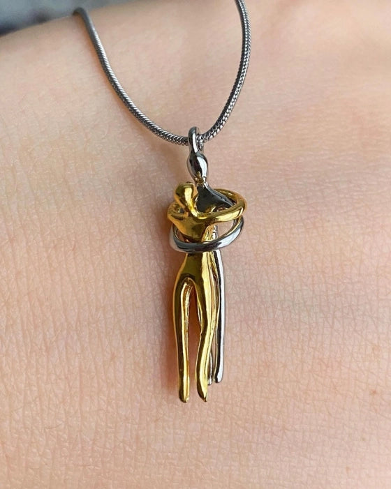 Ambiora'sHug Necklace