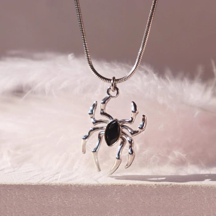 Spiderman pendent